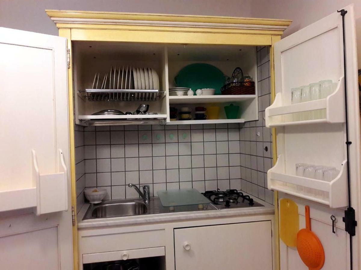 Invit Arti B&B Capoterra Eksteriør billede